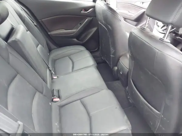 3MZBN1V73HM120306 2017 MAZDA 3 - Image 8