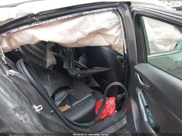 3MZBN1V73HM122962 2017 MAZDA 3 - Image 8