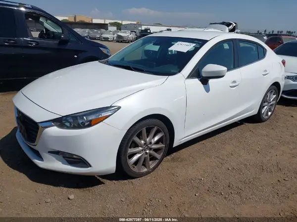 3MZBN1V73HM124498 2017 MAZDA 3 - Image 2