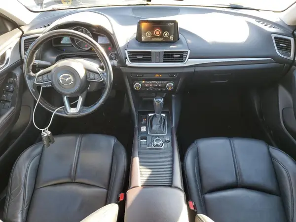 3MZBN1V73HM126817 2017 MAZDA 3 - Image 8