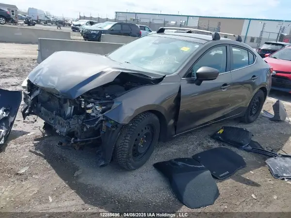 3MZBN1V73HM127286 2017 MAZDA 3 - Image 2