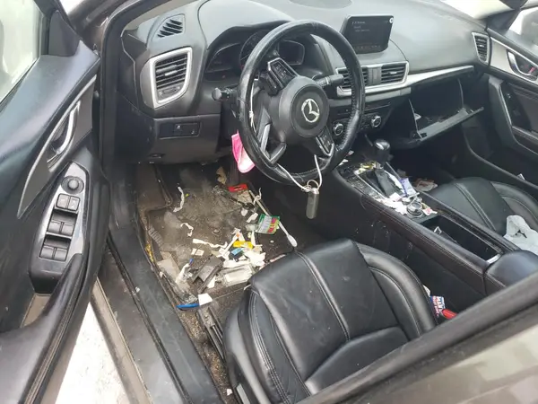 3MZBN1V73HM128437 2017 MAZDA 3 - Image 8