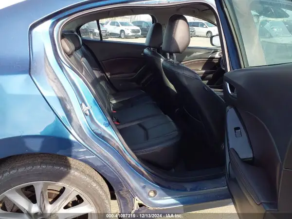 3MZBN1V73HM145836 2017 MAZDA 3 - Image 8