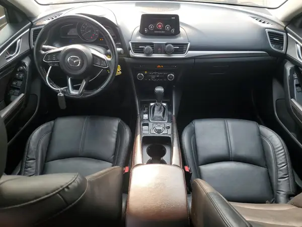 3MZBN1V74HM104695 2017 MAZDA 3 - Image 8