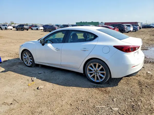 3MZBN1V74HM105197 2017 MAZDA 3 - Image 2