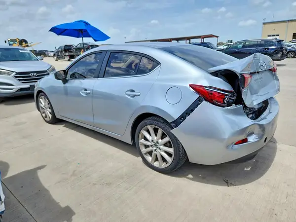 3MZBN1V74HM113168 2017 MAZDA 3 - Image 2