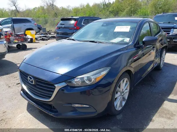 3MZBN1V74HM114577 2017 MAZDA 3 - Image 2