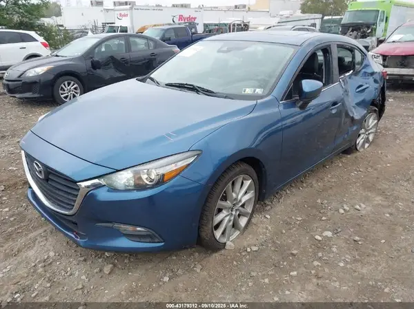 3MZBN1V74HM116314 2017 MAZDA 3 - Image 2