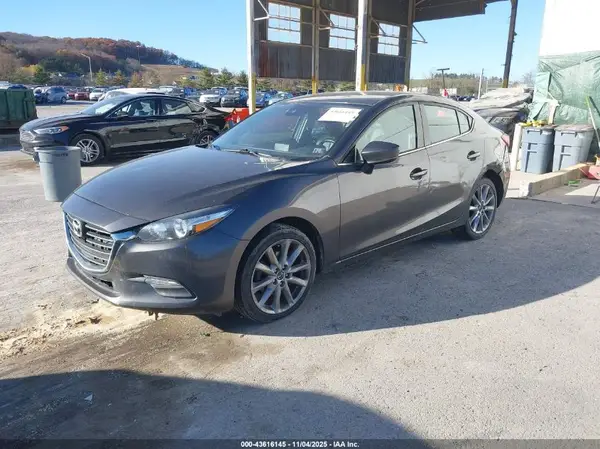 3MZBN1V74HM121335 2017 MAZDA 3 - Image 2