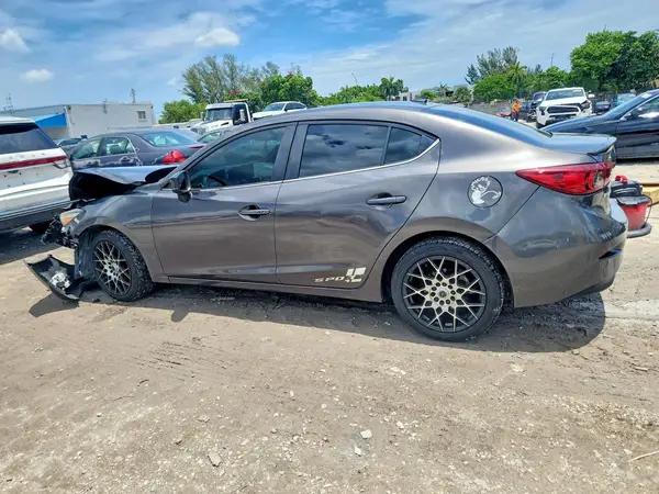 3MZBN1V74HM123182 2017 MAZDA 3 - Image 2