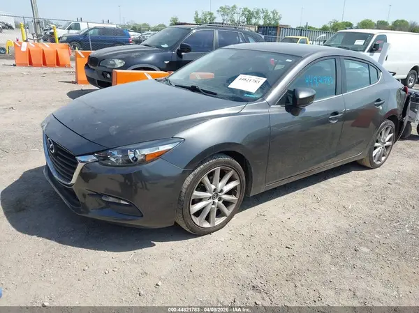 3MZBN1V74HM130486 2017 MAZDA 3 - Image 2