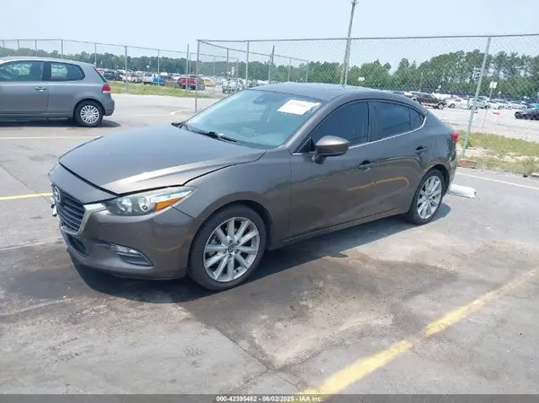 3MZBN1V74HM142735 2017 MAZDA 3 - Image 2