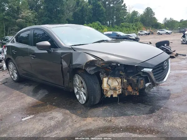 3MZBN1V74HM152018 2017 MAZDA 3 - Image 1