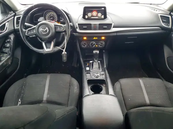 3MZBN1V74JM219996 2018 MAZDA 3 - Image 8