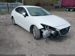 3MZBN1V74JM231453 2018 MAZDA 3