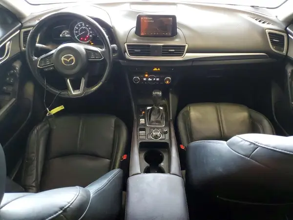 3MZBN1V75HM113518 2017 MAZDA 3 - Image 8