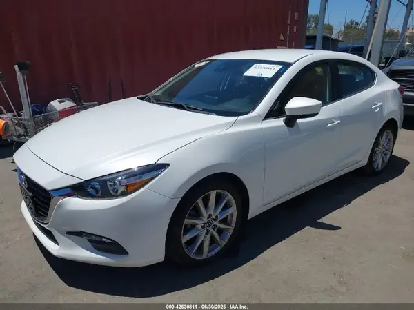 3MZBN1V75HM115091 2017 MAZDA 3 - Image 2
