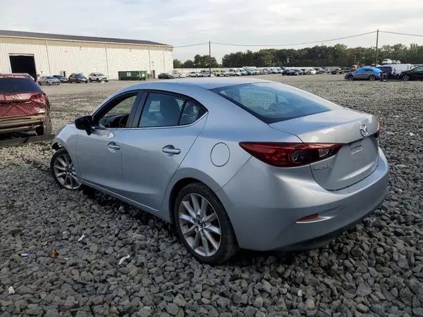 3MZBN1V75HM118699 2017 MAZDA 3 - Image 2
