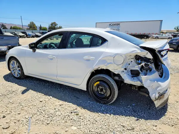 3MZBN1V75HM123627 2017 MAZDA 3 - Image 2