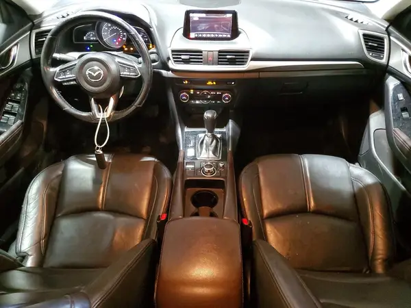 3MZBN1V75HM137737 2017 MAZDA 3 - Image 8