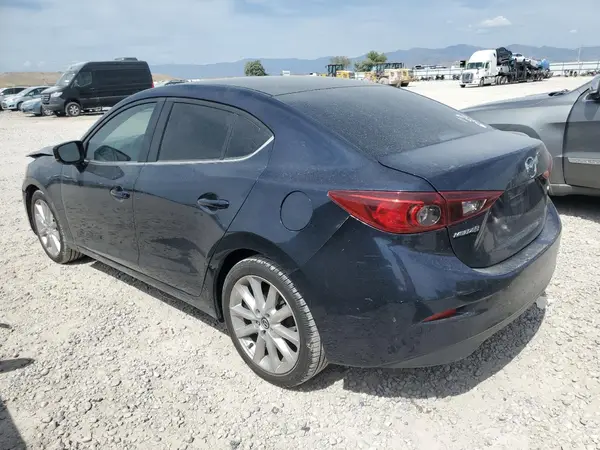 3MZBN1V75HM137947 2017 MAZDA 3 - Image 2