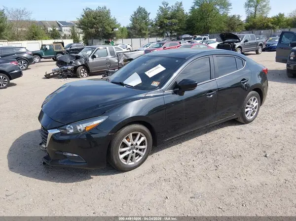 3MZBN1V75HM148009 2017 MAZDA 3 - Image 2