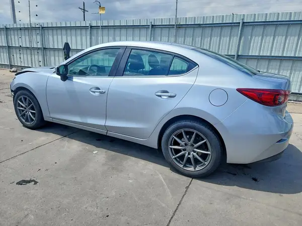 3MZBN1V75HM151072 2017 MAZDA 3 - Image 2