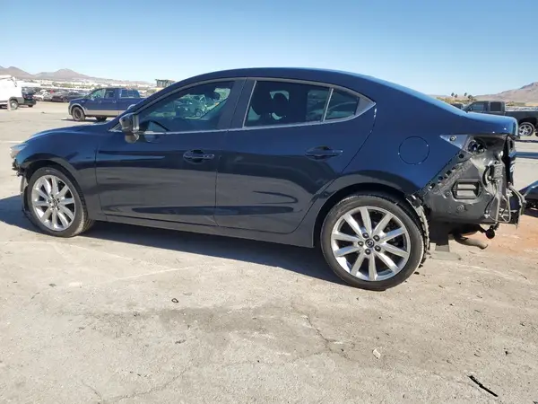 3MZBN1V75HM151704 2017 MAZDA 3 - Image 2