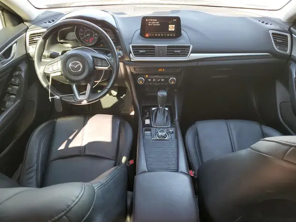 3MZBN1V75HM151704 2017 MAZDA 3 - Image 8