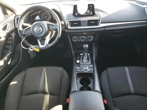 3MZBN1V75JM218498 2018 MAZDA 3 - Image 8