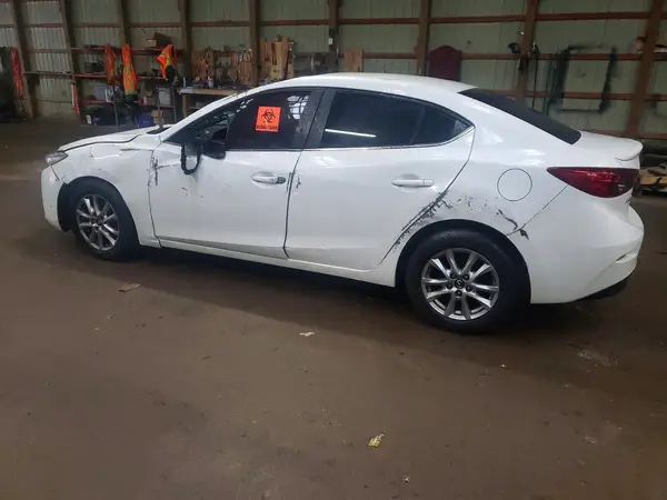 3MZBN1V75JM218601 2018 MAZDA 3 - Image 2