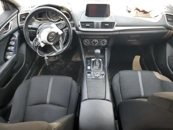 3MZBN1V75JM256149 2018 MAZDA 3 - Image 8