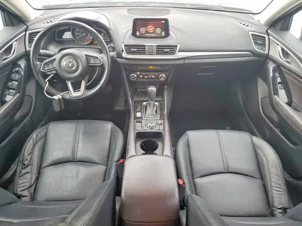 3MZBN1V76HM104021 2017 MAZDA 3 - Image 8