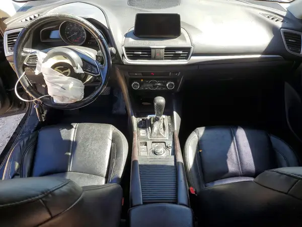 3MZBN1V76HM105721 2017 MAZDA 3 - Image 8