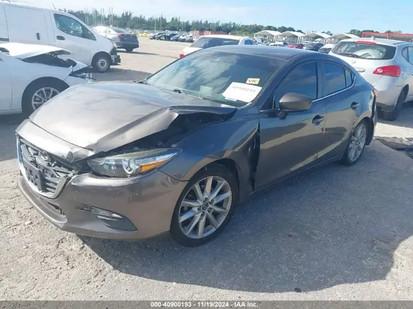 3MZBN1V76HM112250 2017 MAZDA 3 - Image 2