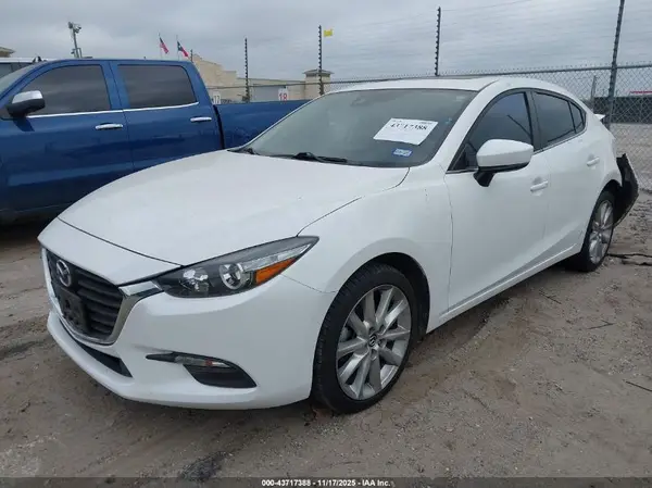 3MZBN1V76HM115455 2017 MAZDA 3 - Image 2