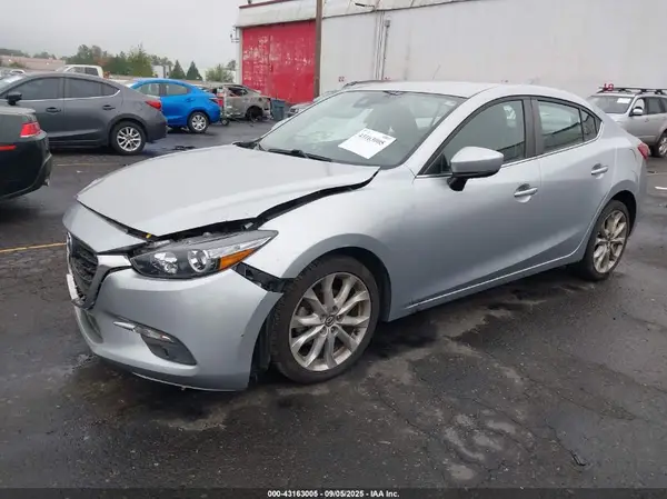 3MZBN1V76HM120168 2017 MAZDA 3 - Image 2