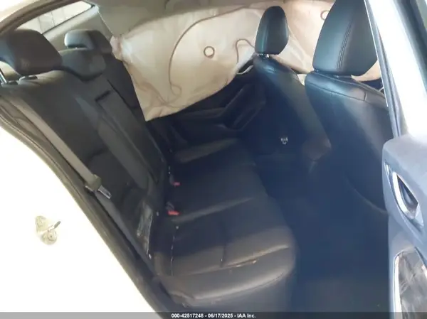 3MZBN1V76HM124656 2017 MAZDA 3 - Image 8