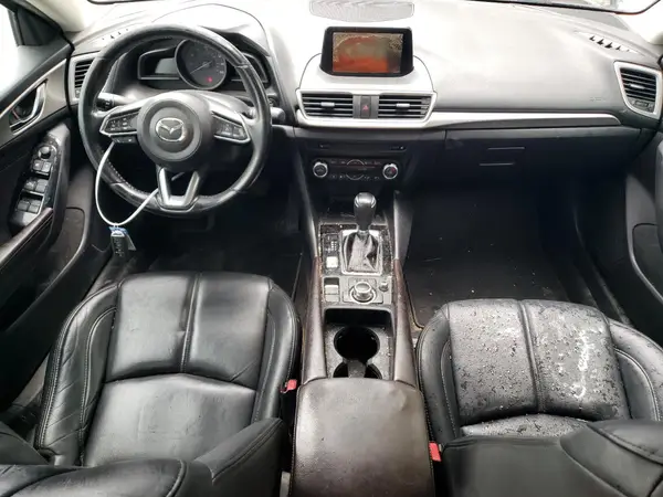 3MZBN1V76HM143773 2017 MAZDA 3 - Image 8
