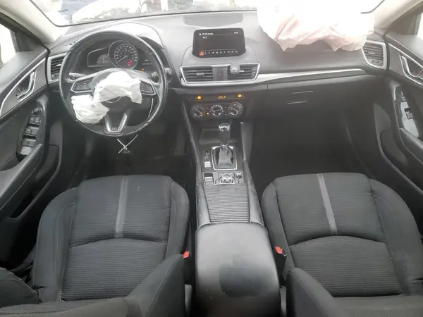 3MZBN1V76JM218588 2018 MAZDA 3 - Image 8