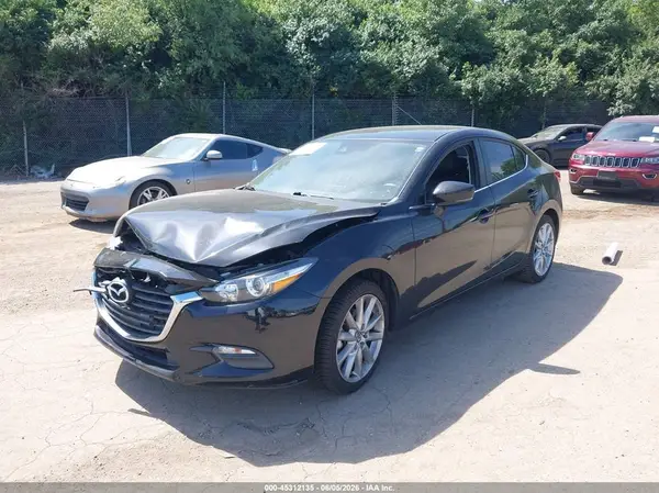 3MZBN1V77HM118364 2017 MAZDA 3 - Image 2
