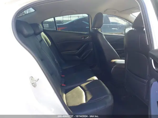 3MZBN1V77HM127470 2017 MAZDA 3 - Image 8