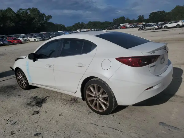 3MZBN1V77HM132166 2017 MAZDA 3 - Image 2