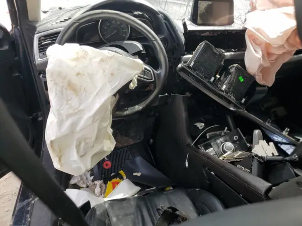 3MZBN1V77HM152692 2017 MAZDA 3 - Image 8