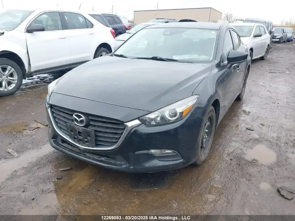 3MZBN1V77JM224173 2018 MAZDA 3 - Image 2