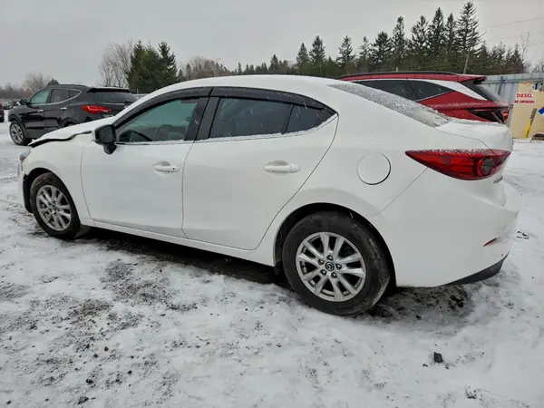 3MZBN1V77JM235433 2018 MAZDA 3 - Image 2