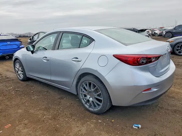 3MZBN1V78HM107387 2017 MAZDA 3 - Image 2