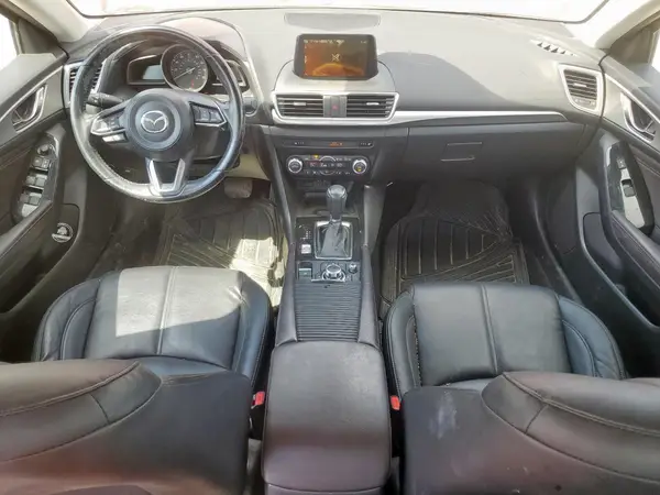 3MZBN1V78HM116140 2017 MAZDA 3 - Image 8