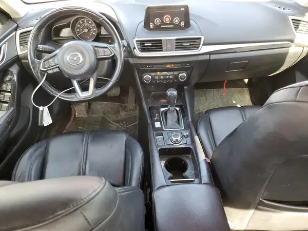 3MZBN1V78HM125792 2017 MAZDA 3 - Image 8