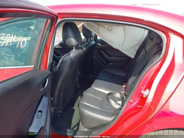 3MZBN1V78HM132242 2017 MAZDA 3 - Image 8
